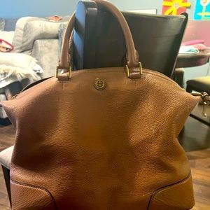 Tory Burch brown leather crossbody or carry by handle ♥️ gorgeous bag